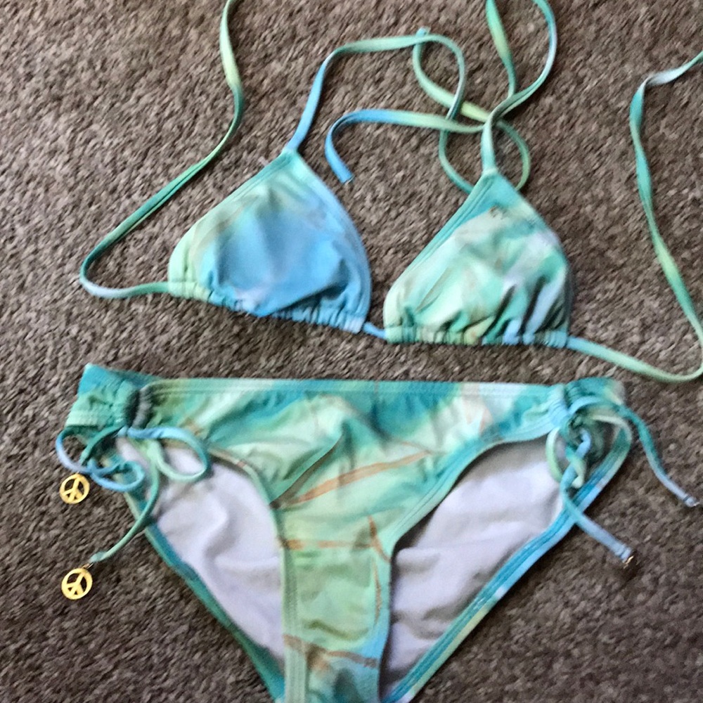 Guess two piece bikini